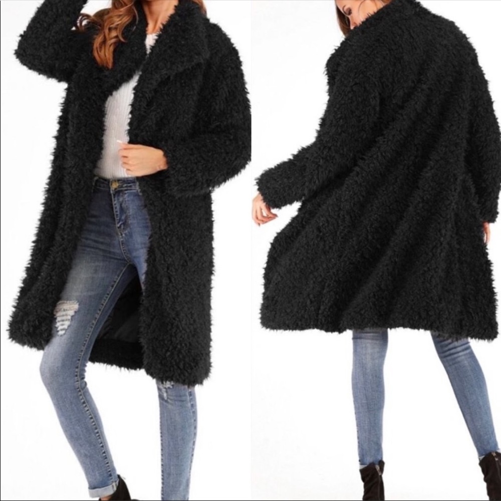 🎉HP🎉 Black Soft Teddy Faux Fur Coat